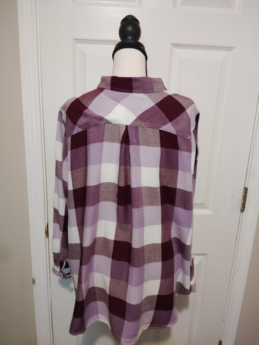 Terra & Sky Women's Fall Fashion Plaid button Down Shirt Purple White Size 1x - Picture 4 of 6